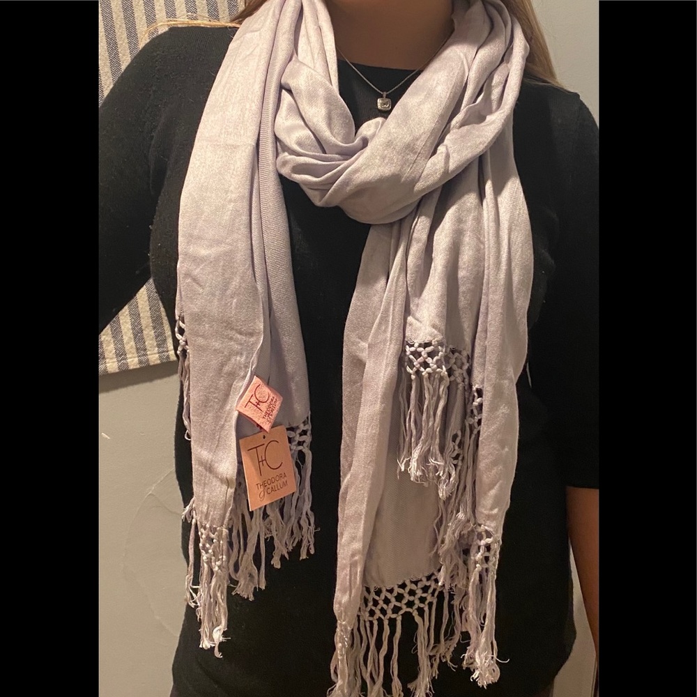 Scarf - Picture 2 of 5